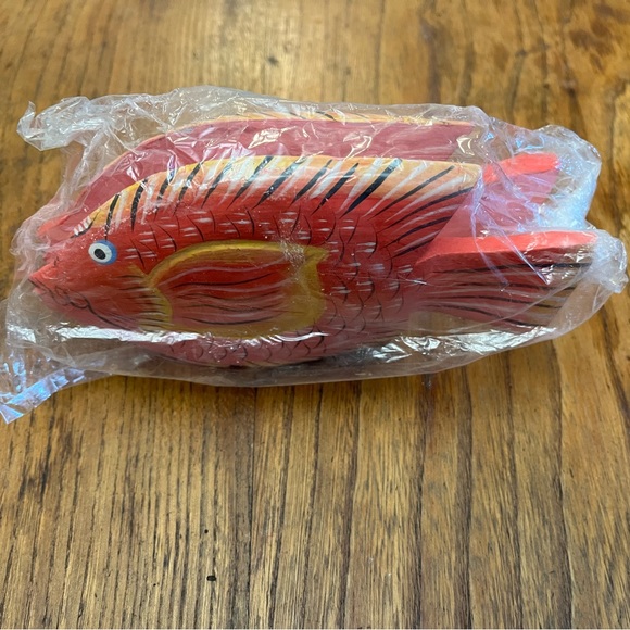 Vintage Set of Indonesian Wooden Coasters and Napkin Holder - Picture 2 of 5